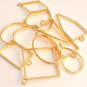 COLGANTES GEOMETRICOS DORADOS 10 UNIDADES